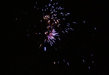 Feuerwerk_2005_0903_FeuerUndWasser_Aku_567b.jpg