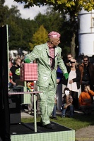 JohnMan 20100905 PerfPad AKu 0764 0853x1280