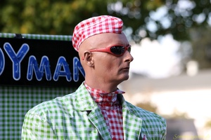 JohnMan 20100905 PerfPad Den 1801 1920x1280