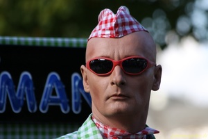 JohnMan 20100905 PerfPad Den 1802 1920x1280