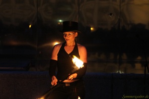 LucyLou 20100907 PerfPad Den 5402 1920x1280