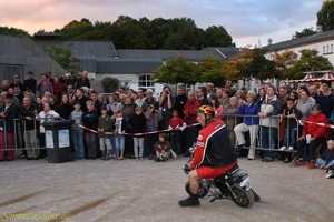 BaengditosTheater 20110905 PerfPad Den 5765 1920x1280