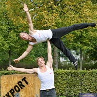 Kluster 20110907 PerfPad Den 8687 1280x1280