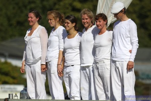 TheatreFragile 20110906 PerfPad AKu 8126 1920x1280