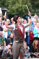 TresperteCirco-Teatro 20160905 PerfPad AKu 2558 0853x1280