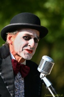 StrangeManElvis 20170904 PerfPad Den 0446 0853x1280