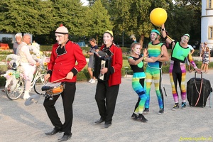 CirqueColorique 20190826 PerfPad Den 6126 1920x1280