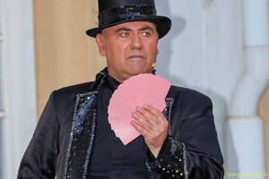 Hieronymus  20210906 PerfPad Den  2832 2160x1440b