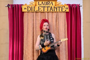 Laura Dilettante  20210907 PerfPad AKu  1044 2160x1440