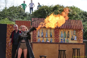 Kabaret Kalashnikov 47  20210907 PerfPad AKu  8586 2160x1440