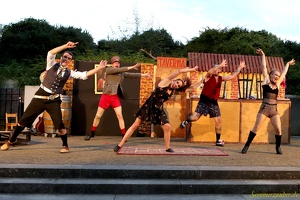 Kabaret Kalashnikov 91  20210906 PerfPad AKu  9305 2160x1440