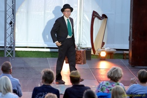 Fabian Flender 01  20210907 PerfPad AKu  1404 2160x1440