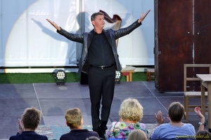 Charlie Martin  20210907 PerfPad AKu  1395 2160x1440