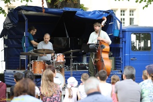 Der blaue Eumel  20220906 PP AKu  8821 1920x1280