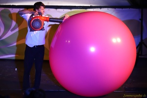 Tobi van Deisner  20220906 PP AKu  0233 1920x1280