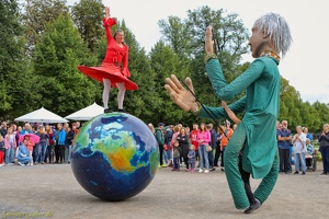 Compagnie with Balls  20240909 PP AKu  9373 1920x1280