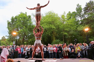 Lotta and Stina  20230616 OB Den 6D1  9827 1920x1280
