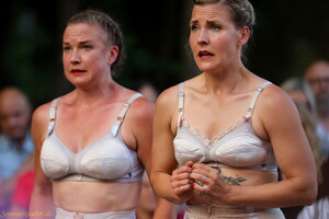Lotta and Stina  20230617 OB AKu R62  4279 1920x1280