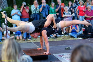 Lotta and Stina  20230617 OB AKu R62  4254 1920x1280