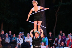 Lotta and Stina  20230616 OB AKu R62  3804 1920x1280