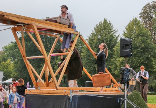 Cirque on Edge  20250908 PP Den  1397 1920x1280