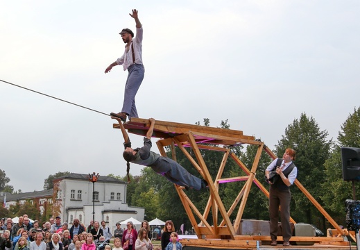 Cirque on Edge  20250908 PP Den  1446 1920x1280