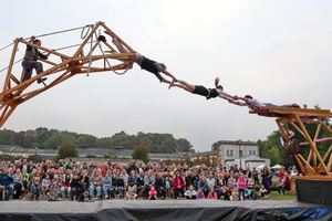 Cirque on Edge  20250908 PP Den  1482 1920x1280