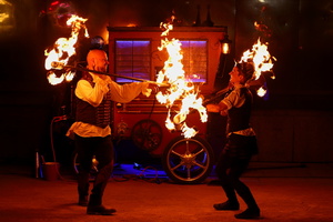 Flame Rain Theatre  20250908 PP Den  12453 1920x1280